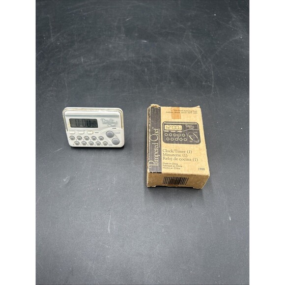 Pampered Chef 1900 Digital Kitchen Clock Timer Magnetic Clip Stand Up Retired - Picture 1 of 4